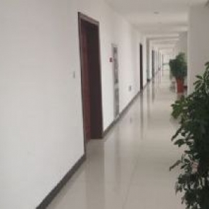 配置完善的厂区办公楼出租